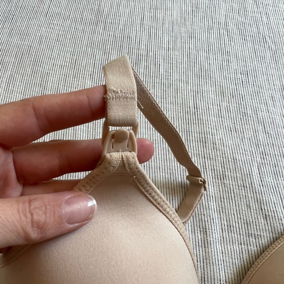 Wacoal Wire Free Nursing Bra - Picture 11 of 11